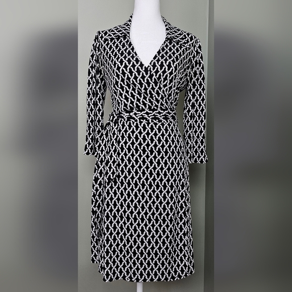 NWOT LAUNDRY by SHELLI SEGAL GEO PRINT 3/4 SLEEVE JERSEY WRAP | XS BLACK/WHITE - Picture 1 of 8